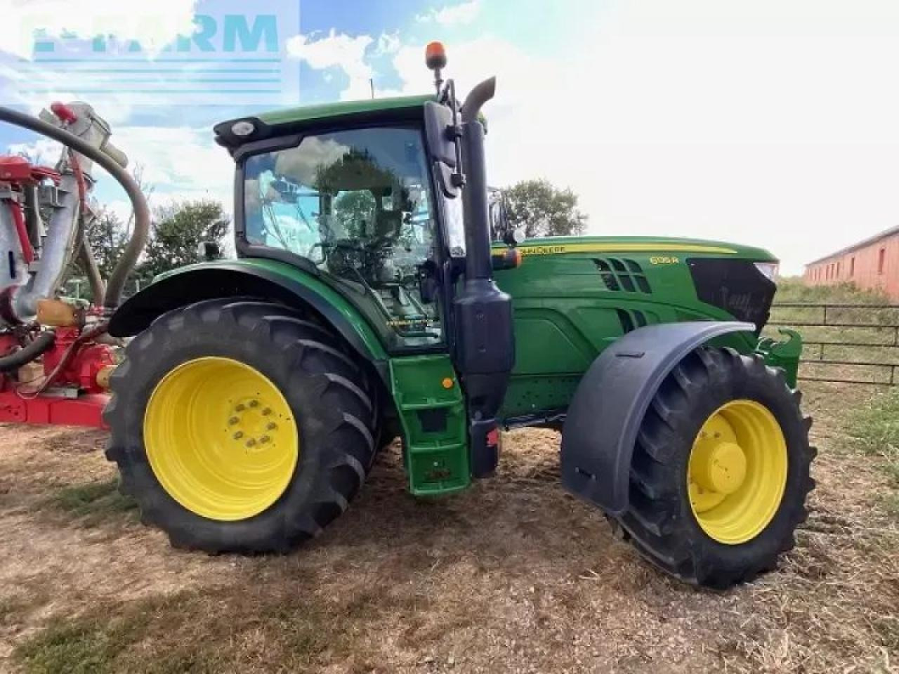 John Deere 6135r - Tractor: foto 2 John Deere 6135r - Tractor: foto 2