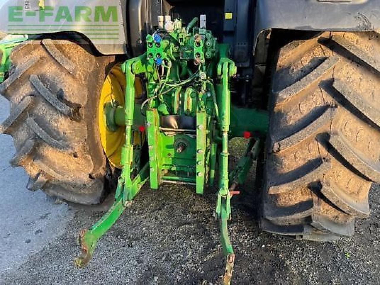 John Deere 6140r - Tractor: foto 5 John Deere 6140r - Tractor: foto 5