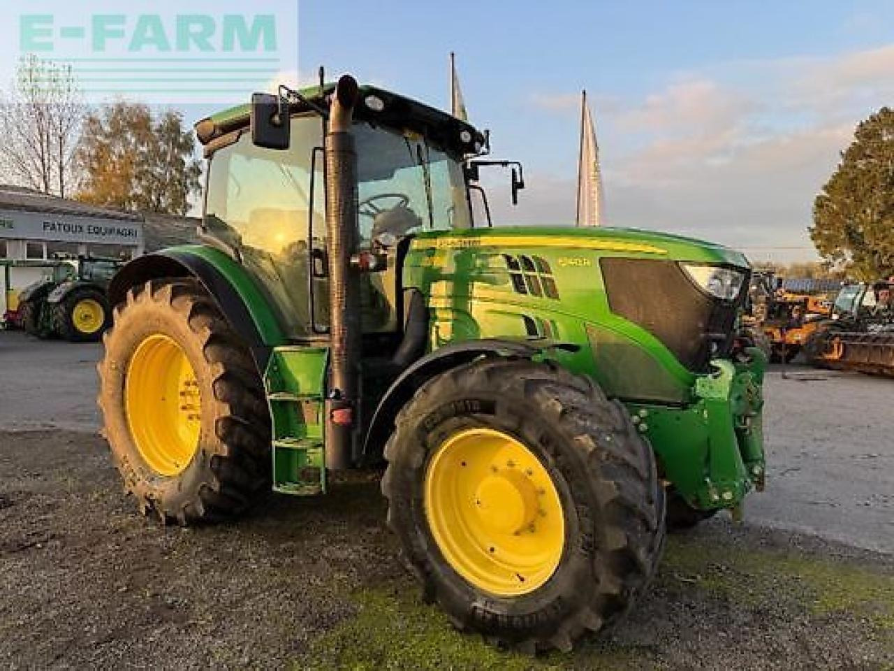 John Deere 6140r - Tractor: foto 3 John Deere 6140r - Tractor: foto 3