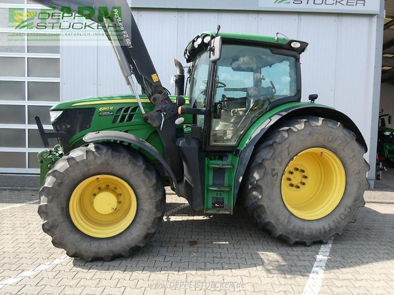 John Deere 6150r - Tractor: foto 2 John Deere 6150r - Tractor: foto 2