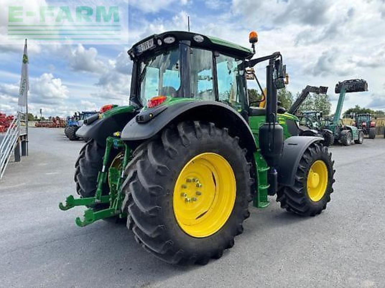 John Deere 6155m - Tractor: foto 4 John Deere 6155m - Tractor: foto 4