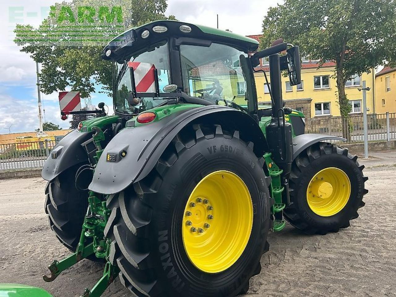 John Deere 6175r - Tractor: foto 4 John Deere 6175r - Tractor: foto 4