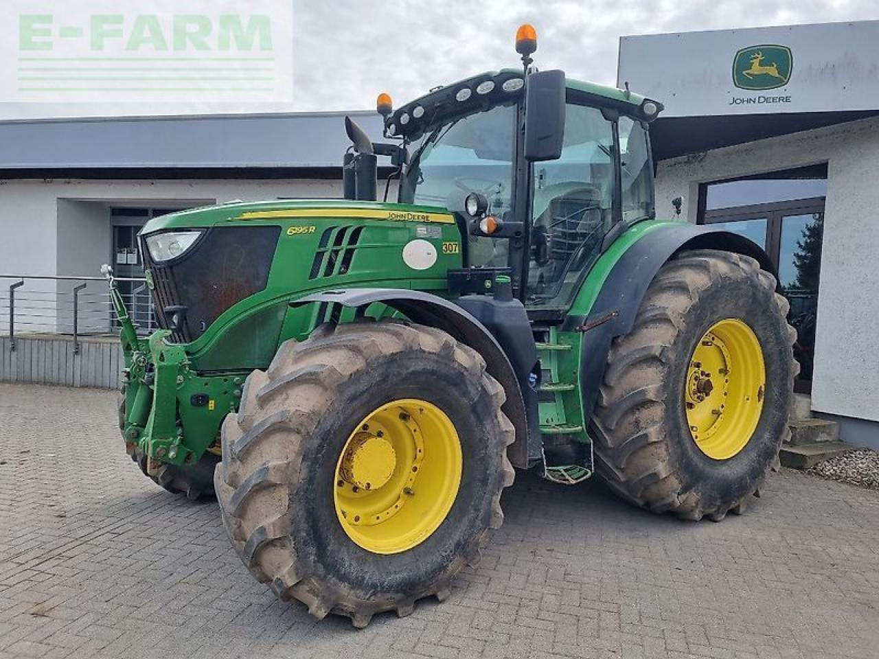 John Deere 6195r my17 ap 40 - Tractor: foto 1 John Deere 6195r my17 ap 40 - Tractor: foto 1