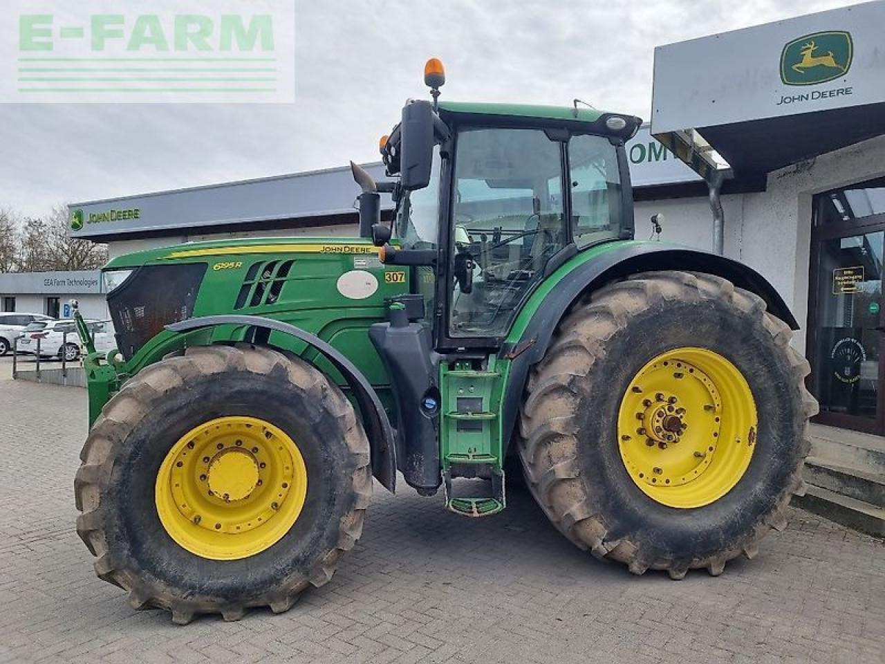 John Deere 6195r my17 ap 40 - Tractor: foto 2 John Deere 6195r my17 ap 40 - Tractor: foto 2