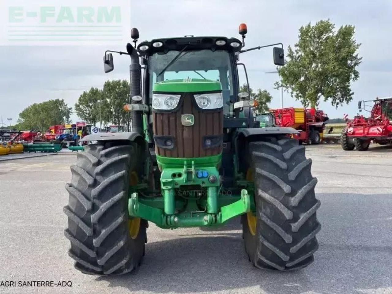 John Deere 6210 r - Tractor: foto 2 John Deere 6210 r - Tractor: foto 2