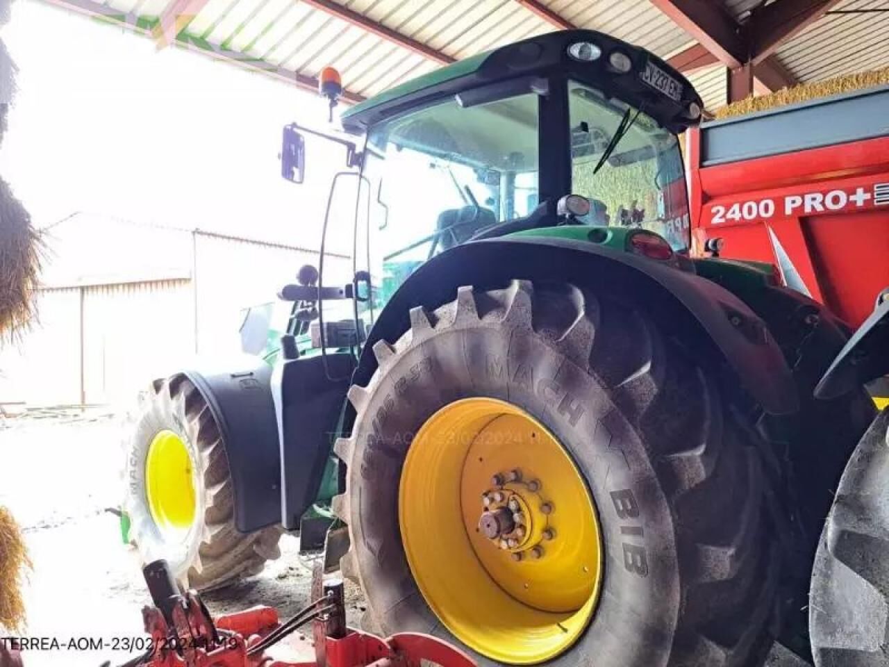 John Deere 6210r - Tractor: foto 3 John Deere 6210r - Tractor: foto 3