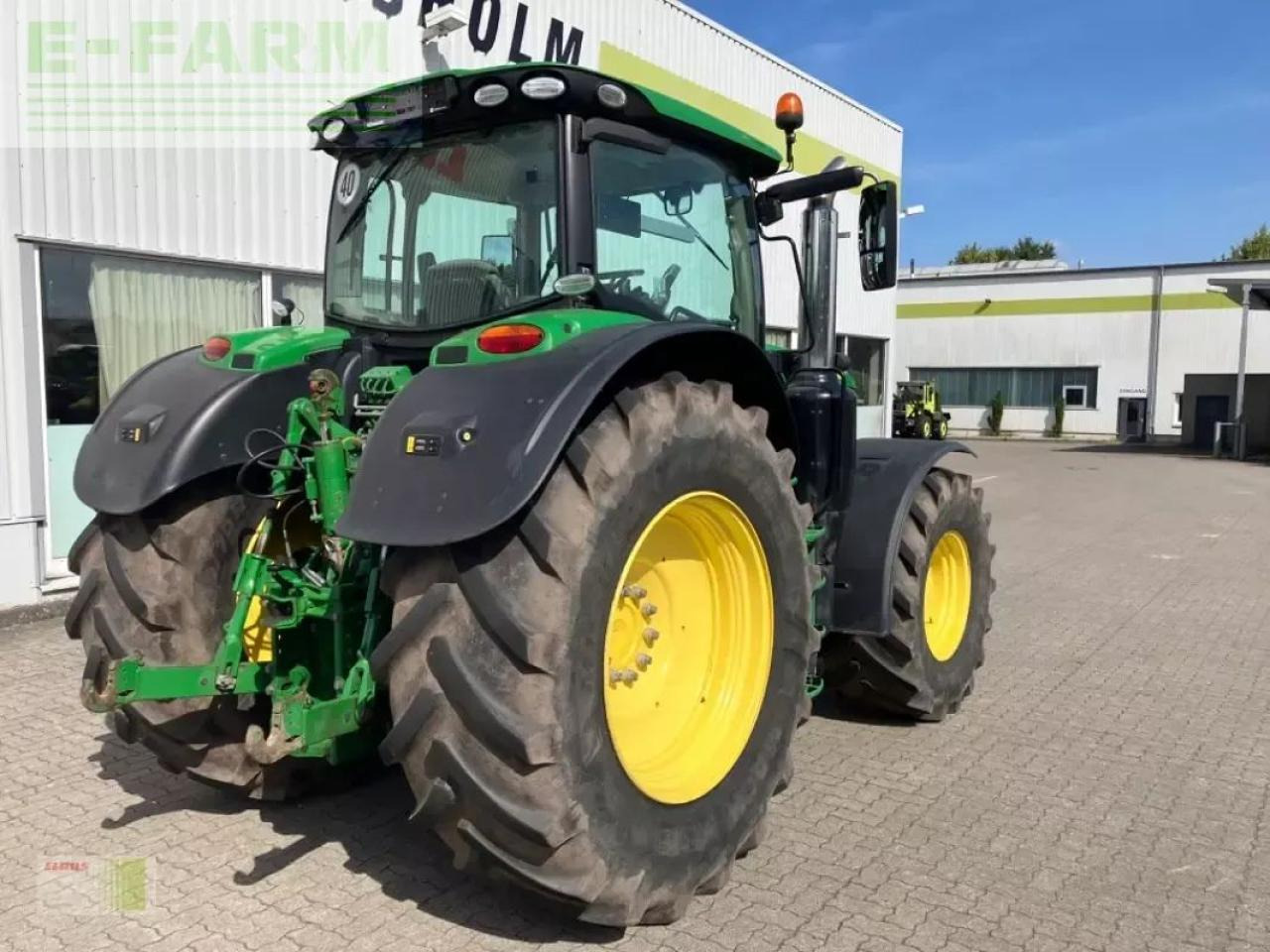 John Deere 6215 r - Tractor: foto 4 John Deere 6215 r - Tractor: foto 4