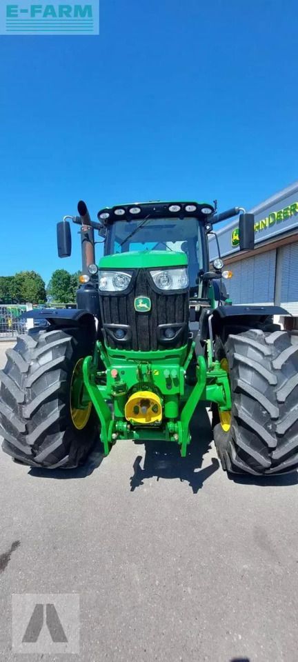 John Deere 6215r - Tractor: foto 4 John Deere 6215r - Tractor: foto 4