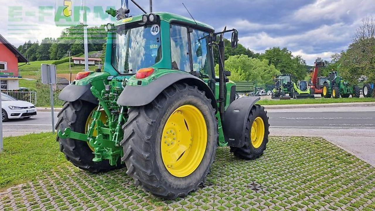 John Deere 6220 premium - Tractor: foto 4 John Deere 6220 premium - Tractor: foto 4