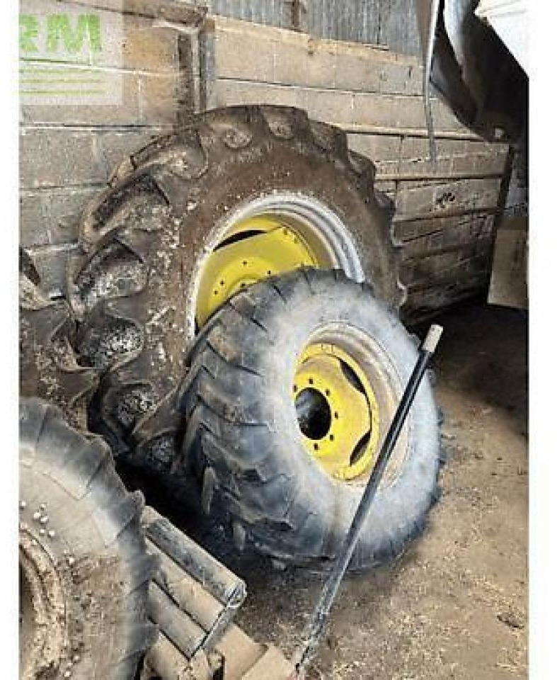 John Deere 6230 - Tractor: foto 3 John Deere 6230 - Tractor: foto 3