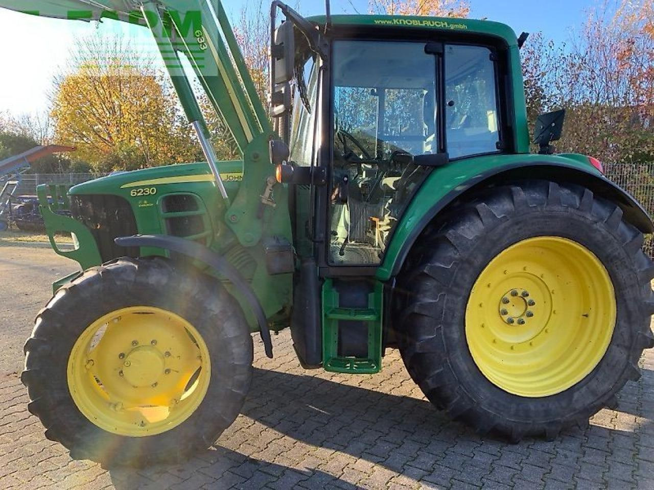 John Deere 6230 premium - Tractor: foto 4 John Deere 6230 premium - Tractor: foto 4