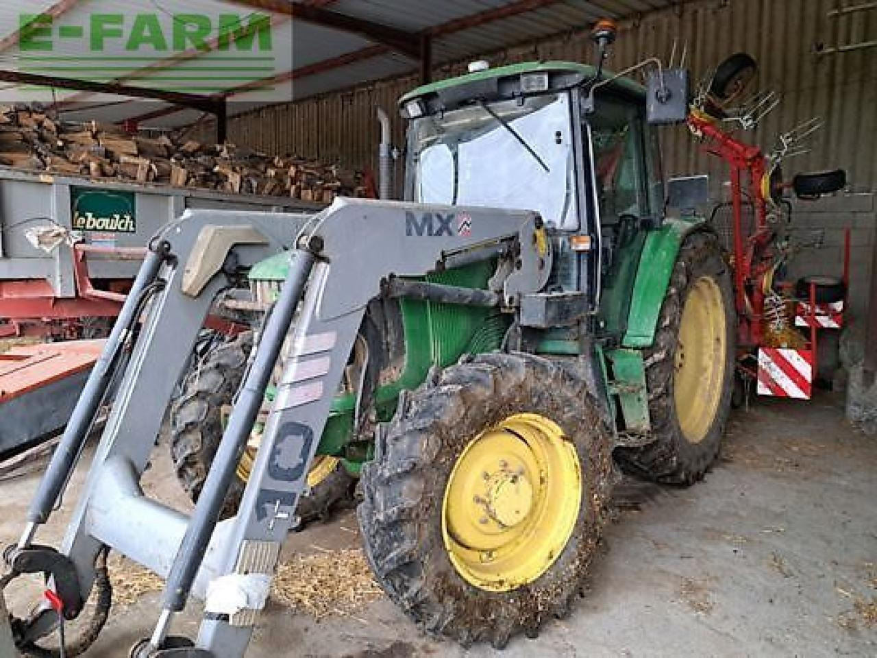 John Deere 6320 - Tractor: foto 1 John Deere 6320 - Tractor: foto 1