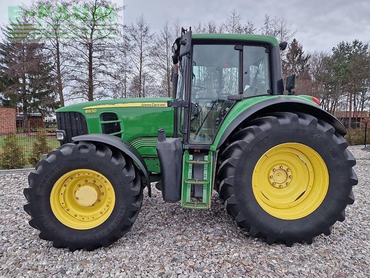 John Deere 6830 - Tractor: foto 3 John Deere 6830 - Tractor: foto 3