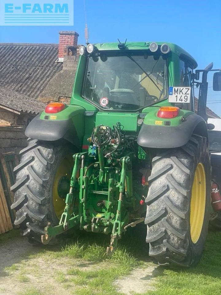 John Deere 6830 Premium - Tractor: foto 1 John Deere 6830 Premium - Tractor: foto 1