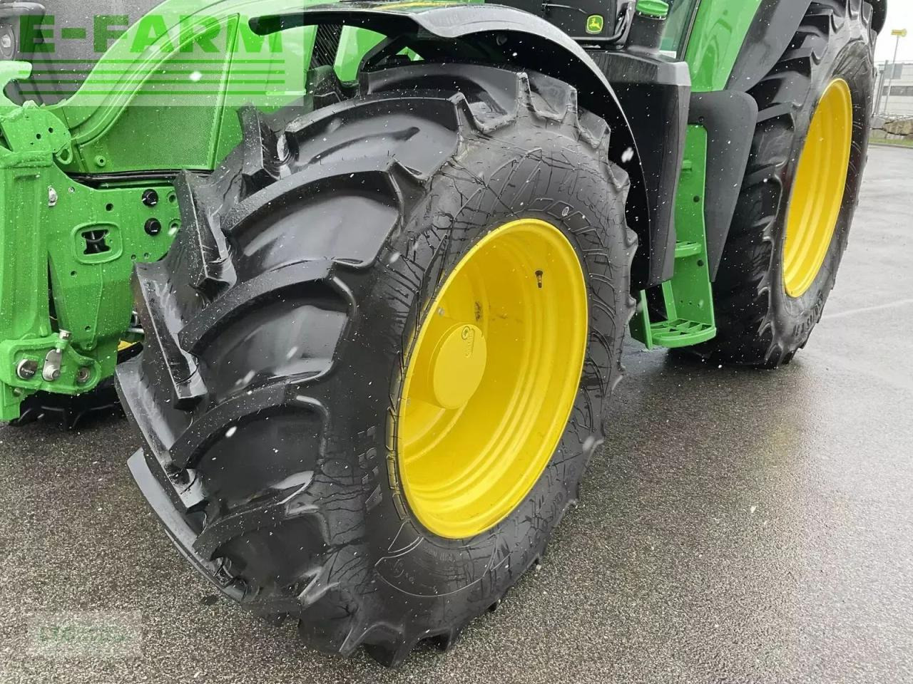 Tractor John Deere 6m 150: foto 17 Tractor John Deere 6m 150: foto 17
