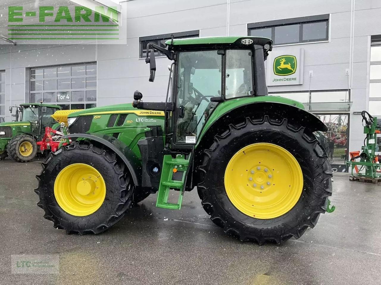 Tractor John Deere 6m 150: foto 9 Tractor John Deere 6m 150: foto 9