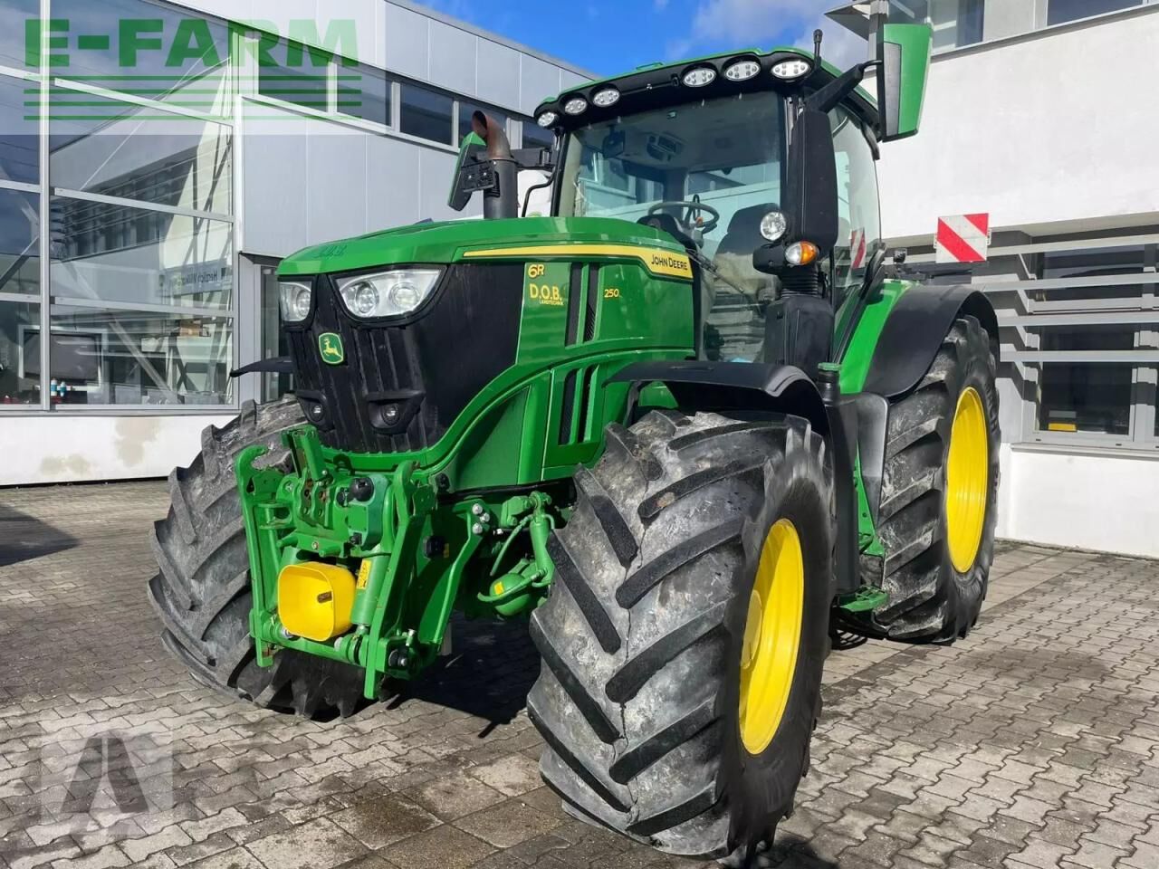 John Deere 6r 250 6r250 - Tractor: foto 1 John Deere 6r 250 6r250 - Tractor: foto 1