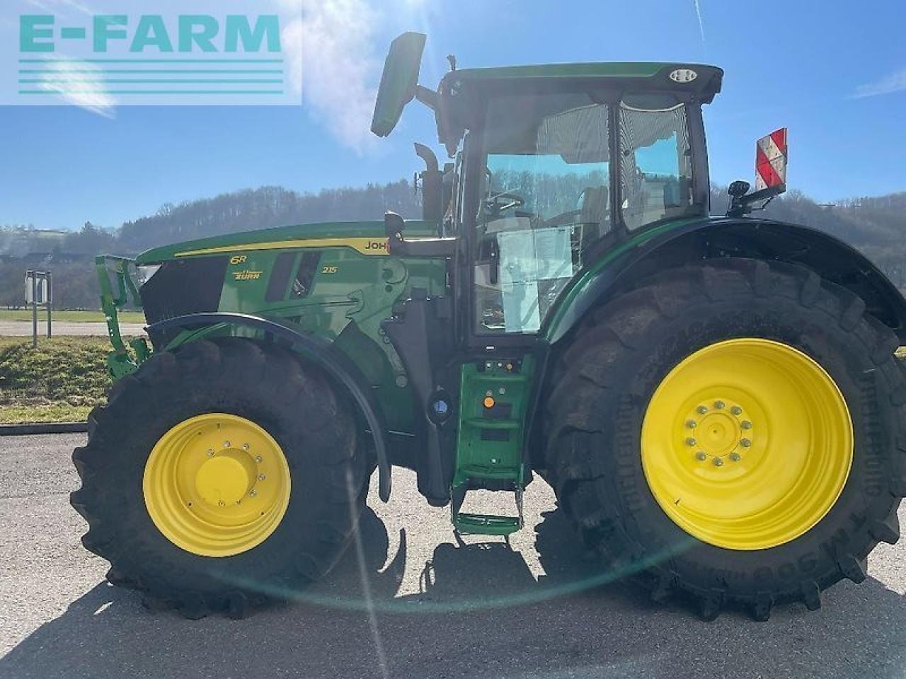 John Deere 6r215 / 6r 215 - Tractor: foto 5 John Deere 6r215 / 6r 215 - Tractor: foto 5