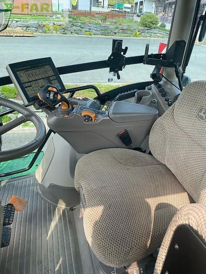 John Deere 6r250 - Tractor: foto 5 John Deere 6r250 - Tractor: foto 5