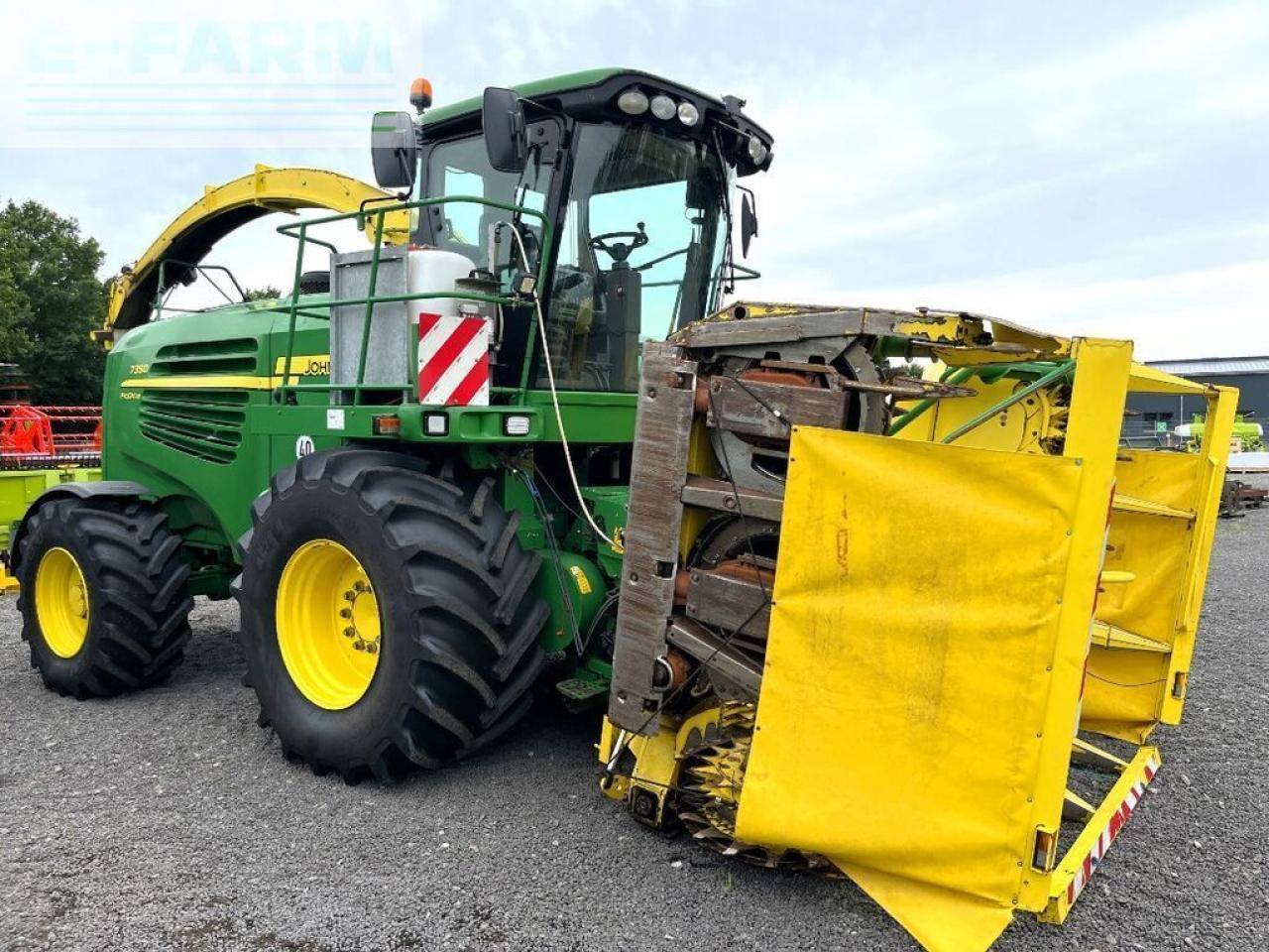 John Deere 7350 prodrive, allrad, 40 km/h, kemper 360, pick - Cosechadora de forraje: foto 2 John Deere 7350 prodrive, allrad, 40 km/h, kemper 360, pick - Cosechadora de forraje: foto 2
