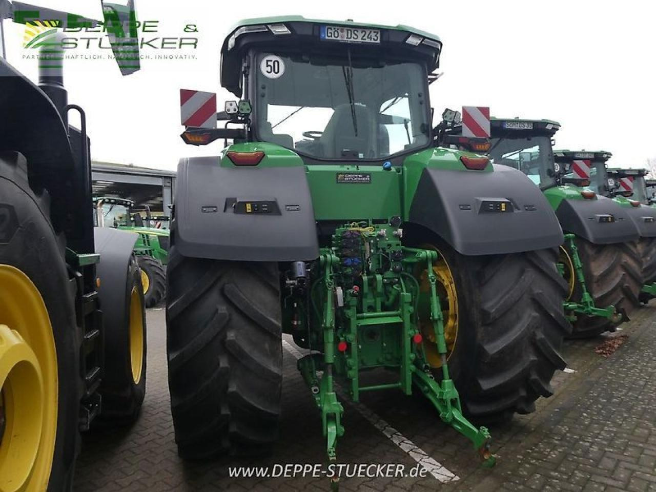 John Deere 7r 330 - Tractor: foto 5 John Deere 7r 330 - Tractor: foto 5