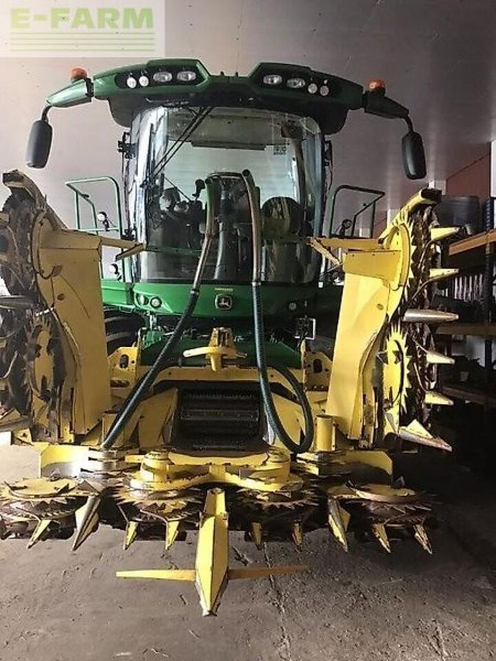 John Deere 8000 / 8100 - Cosechadora de forraje: foto 2 John Deere 8000 / 8100 - Cosechadora de forraje: foto 2