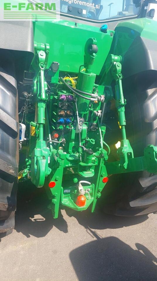 John Deere 8R 310 - Tractor: foto 4 John Deere 8R 310 - Tractor: foto 4