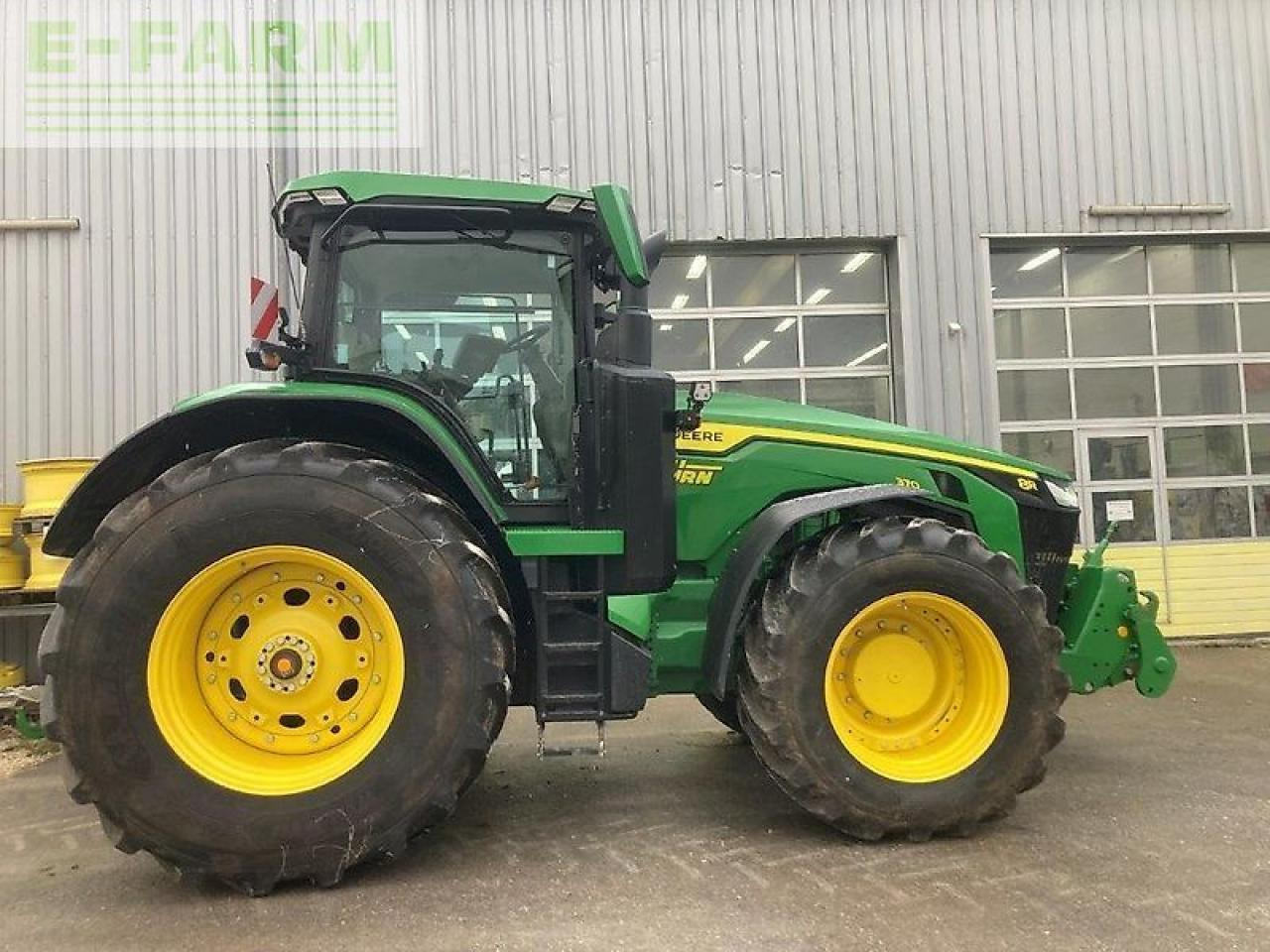 John Deere 8r370 / 8r 370 - Tractor: foto 2 John Deere 8r370 / 8r 370 - Tractor: foto 2