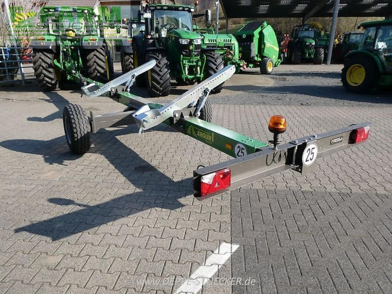 Cosechadora de granos John Deere t550 hm mit 620r + sww: foto 24