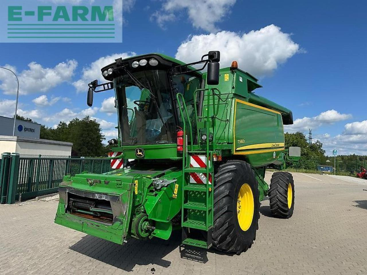 John Deere t560 hm - Cosechadora de granos: foto 2 John Deere t560 hm - Cosechadora de granos: foto 2