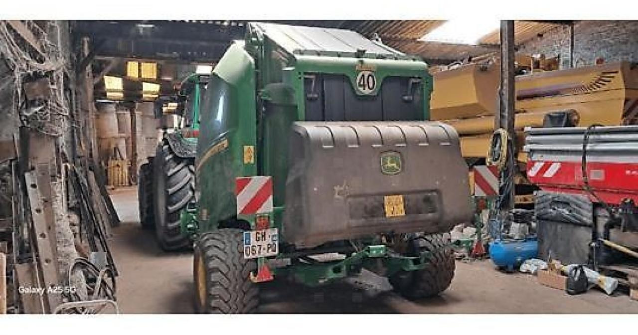 John Deere v461m - Empacadora de pacas cuadradas: foto 3 John Deere v461m - Empacadora de pacas cuadradas: foto 3