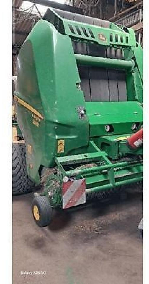 John Deere v461m - Empacadora de pacas cuadradas: foto 1 John Deere v461m - Empacadora de pacas cuadradas: foto 1