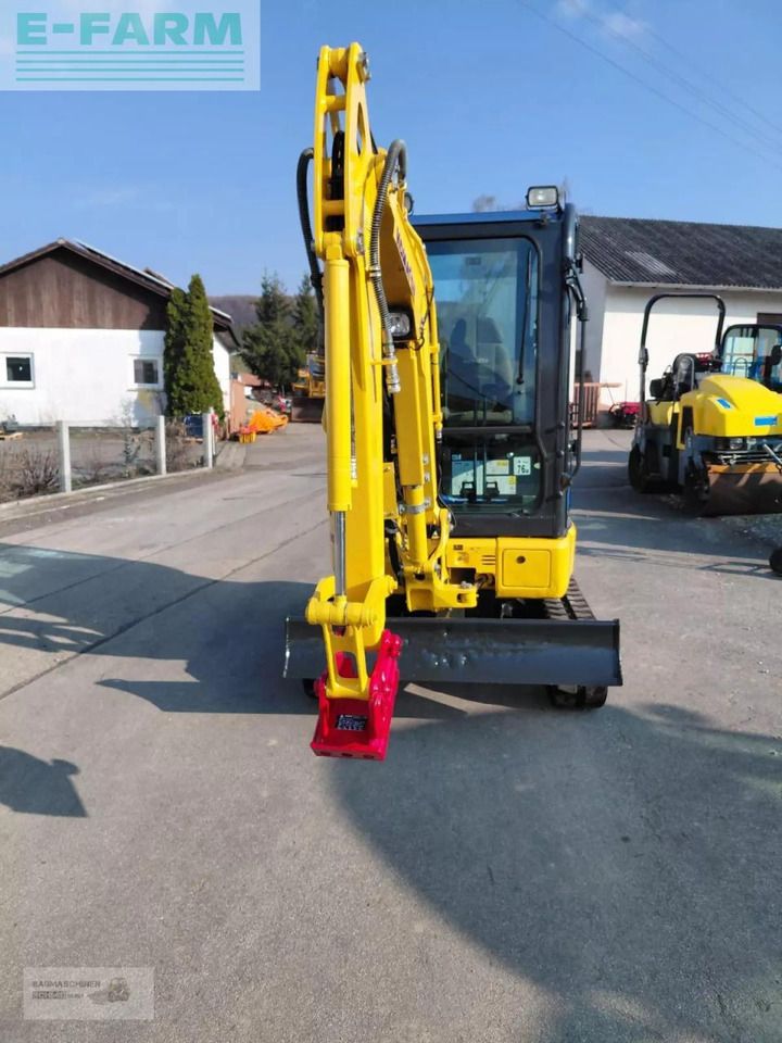Komatsu pc 24 - Miniexcavadora: foto 2 Komatsu pc 24 - Miniexcavadora: foto 2