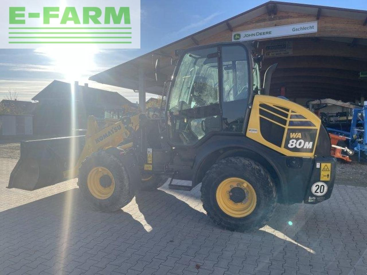 Miniexcavadora Komatsu wa 80m-7: foto 15 Miniexcavadora Komatsu wa 80m-7: foto 15
