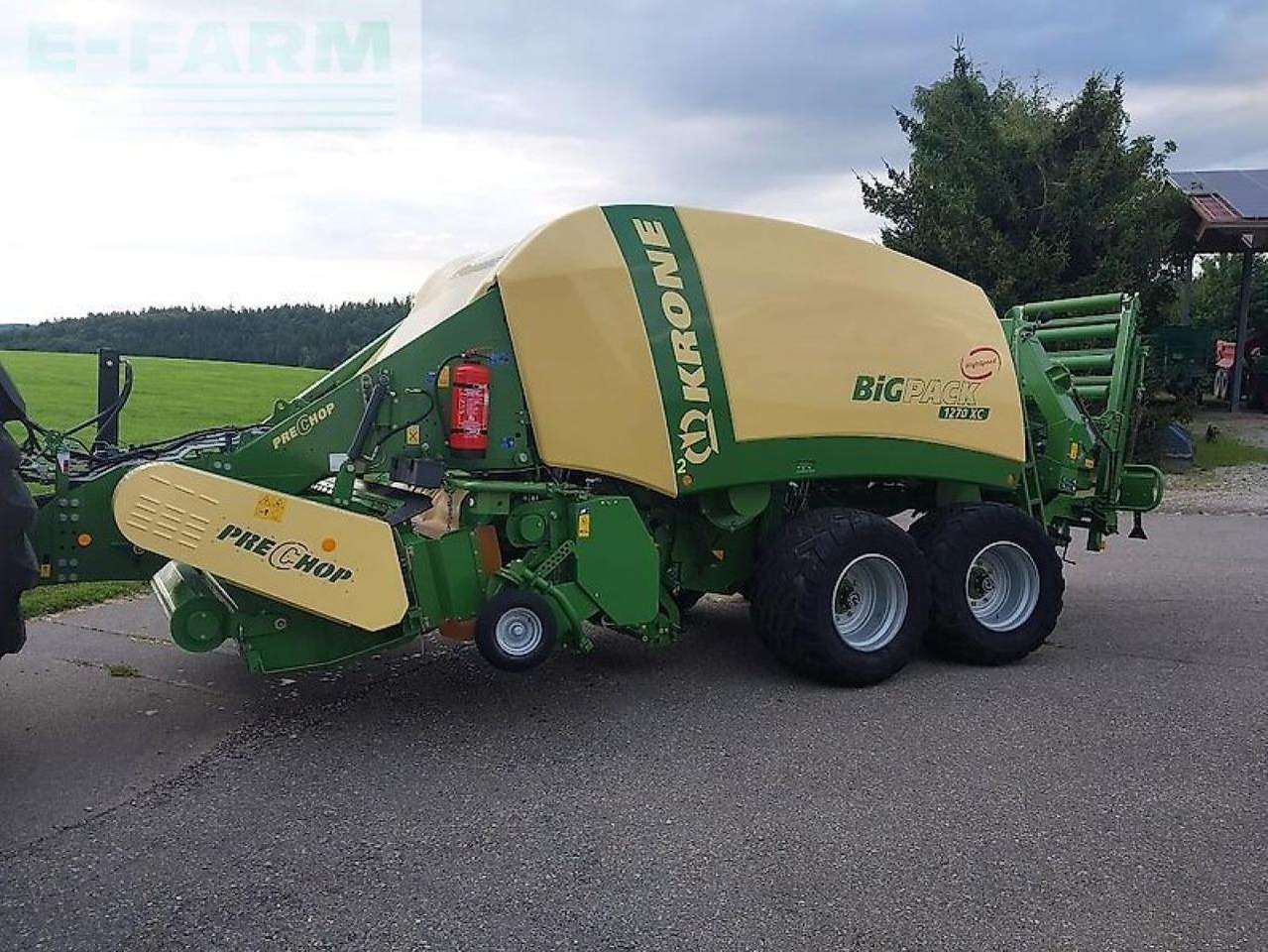 Krone big pack 1270 xc prechop - Empacadora de pacas cuadradas: foto 1 Krone big pack 1270 xc prechop - Empacadora de pacas cuadradas: foto 1