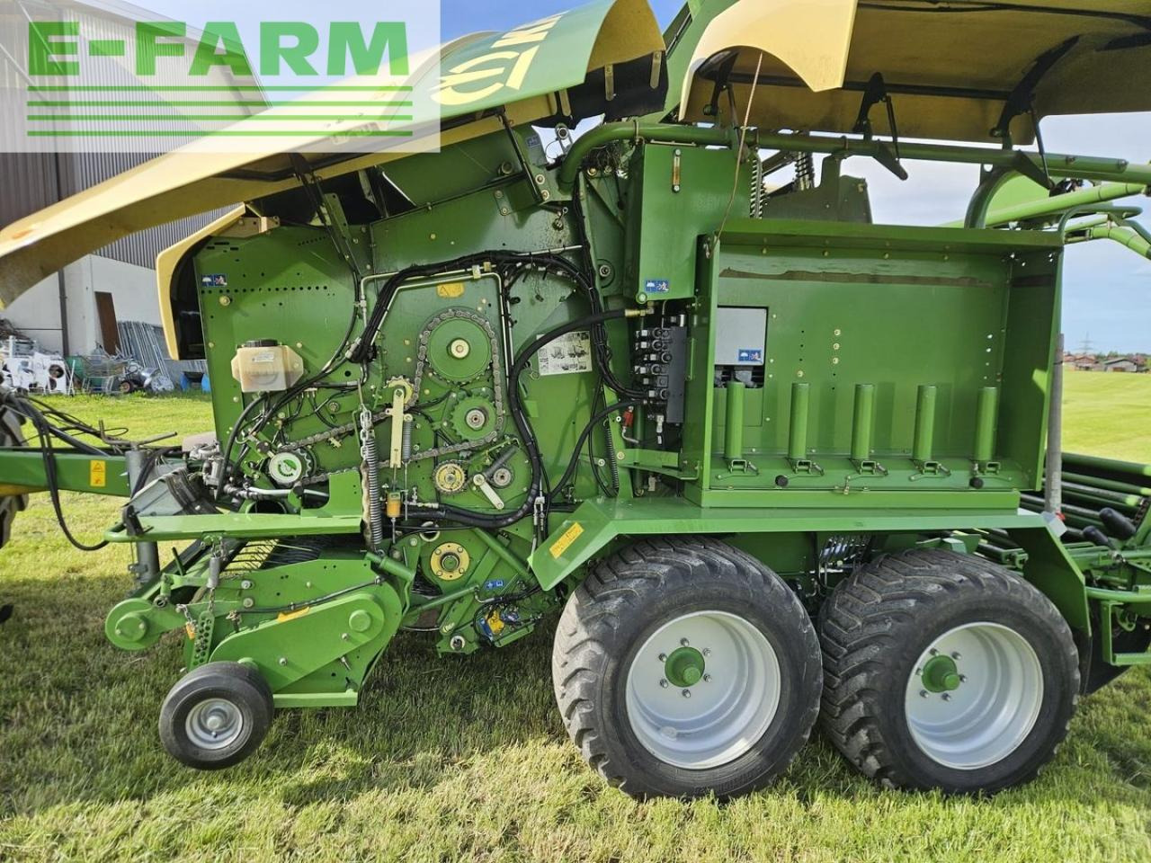 Krone comprima cf 155 xc - Empacadora de pacas cuadradas: foto 4 Krone comprima cf 155 xc - Empacadora de pacas cuadradas: foto 4