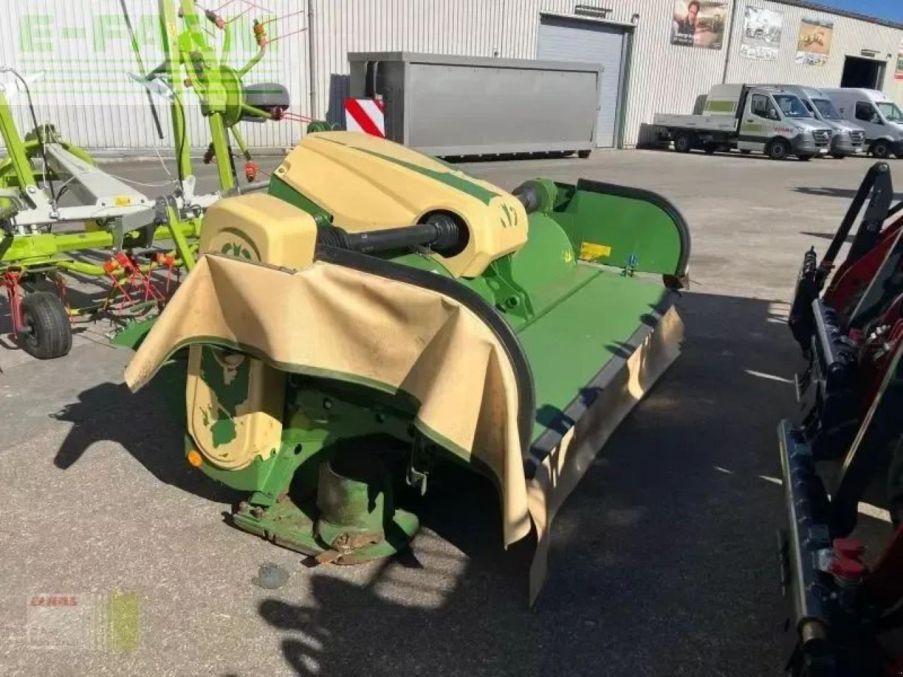 Krone easycut f320 cv - Segadora: foto 1 Krone easycut f320 cv - Segadora: foto 1
