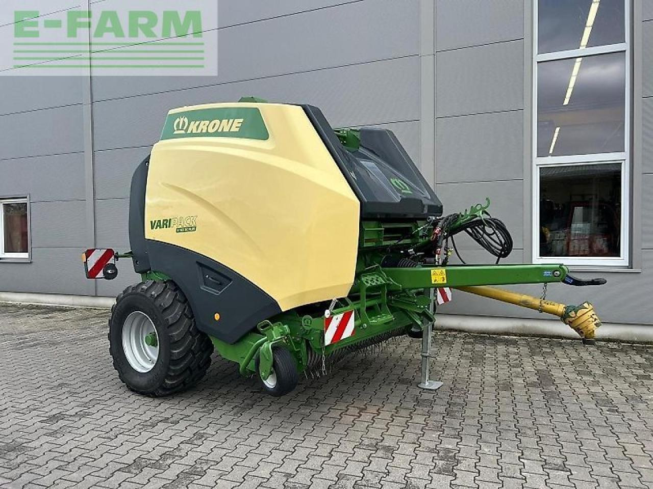 Krone varipack v 165 xc plus - Empacadora de pacas cuadradas: foto 1 Krone varipack v 165 xc plus - Empacadora de pacas cuadradas: foto 1
