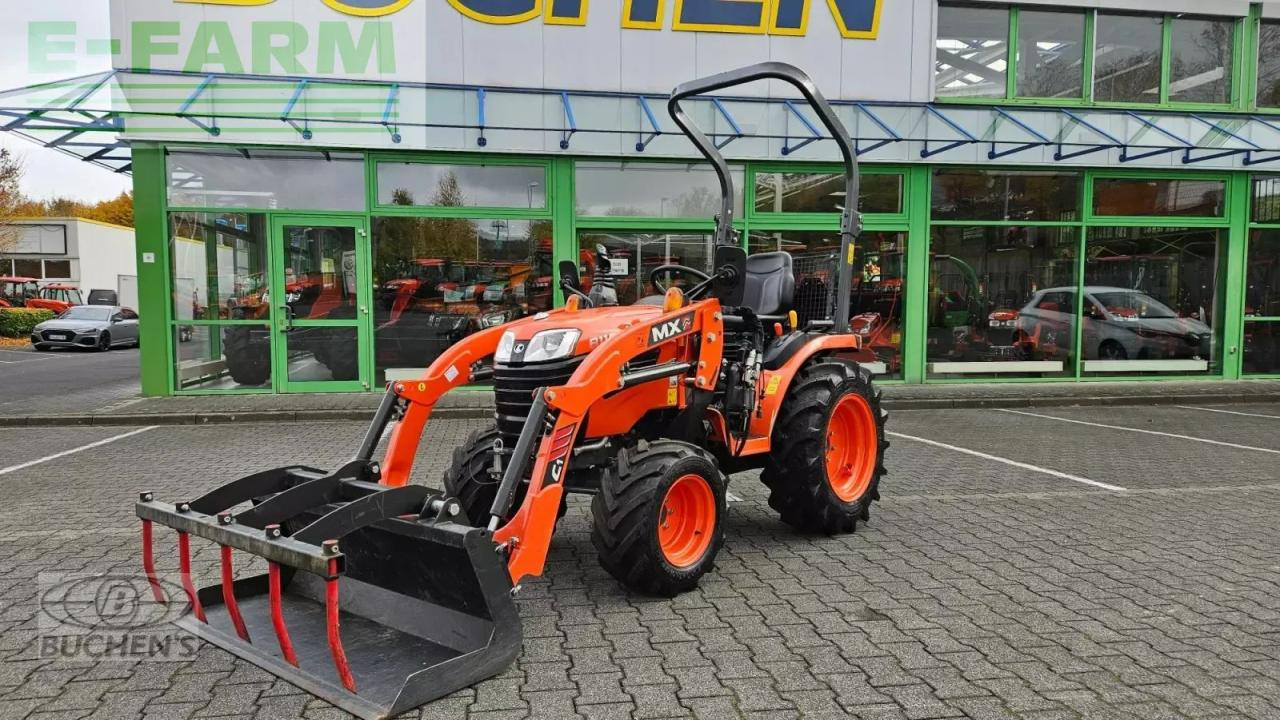 Kubota b1-181 - Tractor: foto 2 Kubota b1-181 - Tractor: foto 2