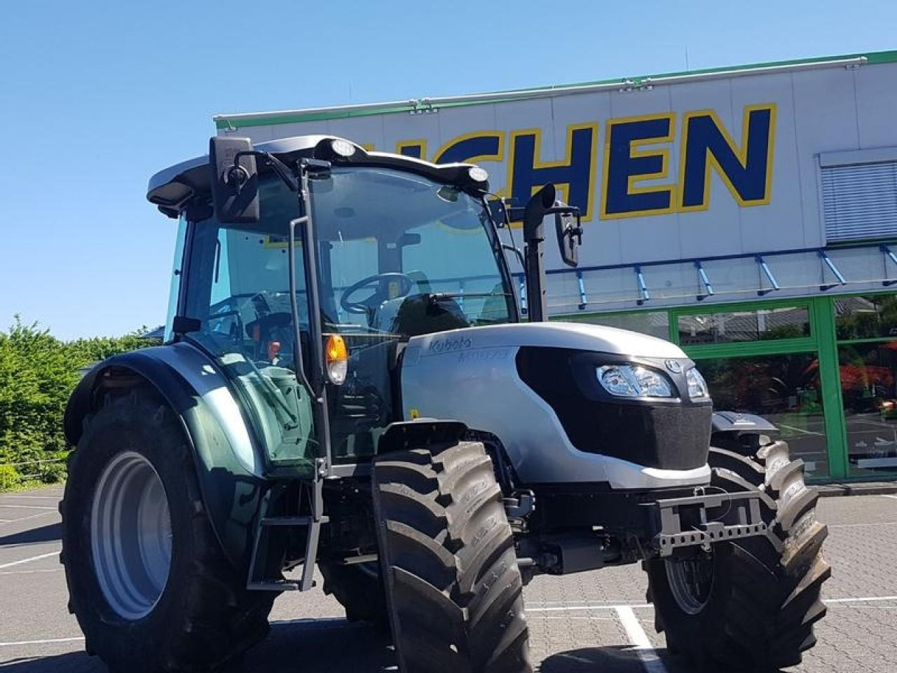 Tractor Kubota m4-073 cab 36x36: foto 8