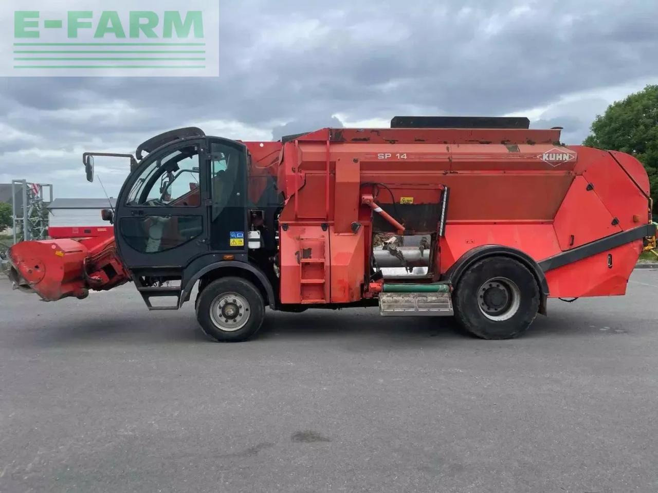 Kuhn mélangeuse automotrice sp-14 kuhn - Maquinaria ganadera: foto 3 Kuhn mélangeuse automotrice sp-14 kuhn - Maquinaria ganadera: foto 3