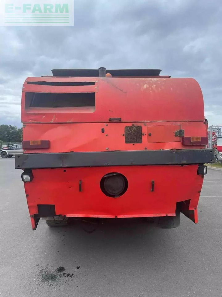 Kuhn mélangeuse automotrice sp-14 kuhn - Maquinaria ganadera: foto 4 Kuhn mélangeuse automotrice sp-14 kuhn - Maquinaria ganadera: foto 4