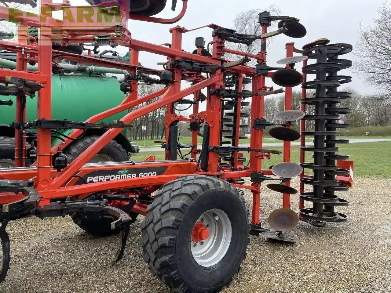 Kuhn performer 6000 - Combinado de siembra: foto 4 Kuhn performer 6000 - Combinado de siembra: foto 4