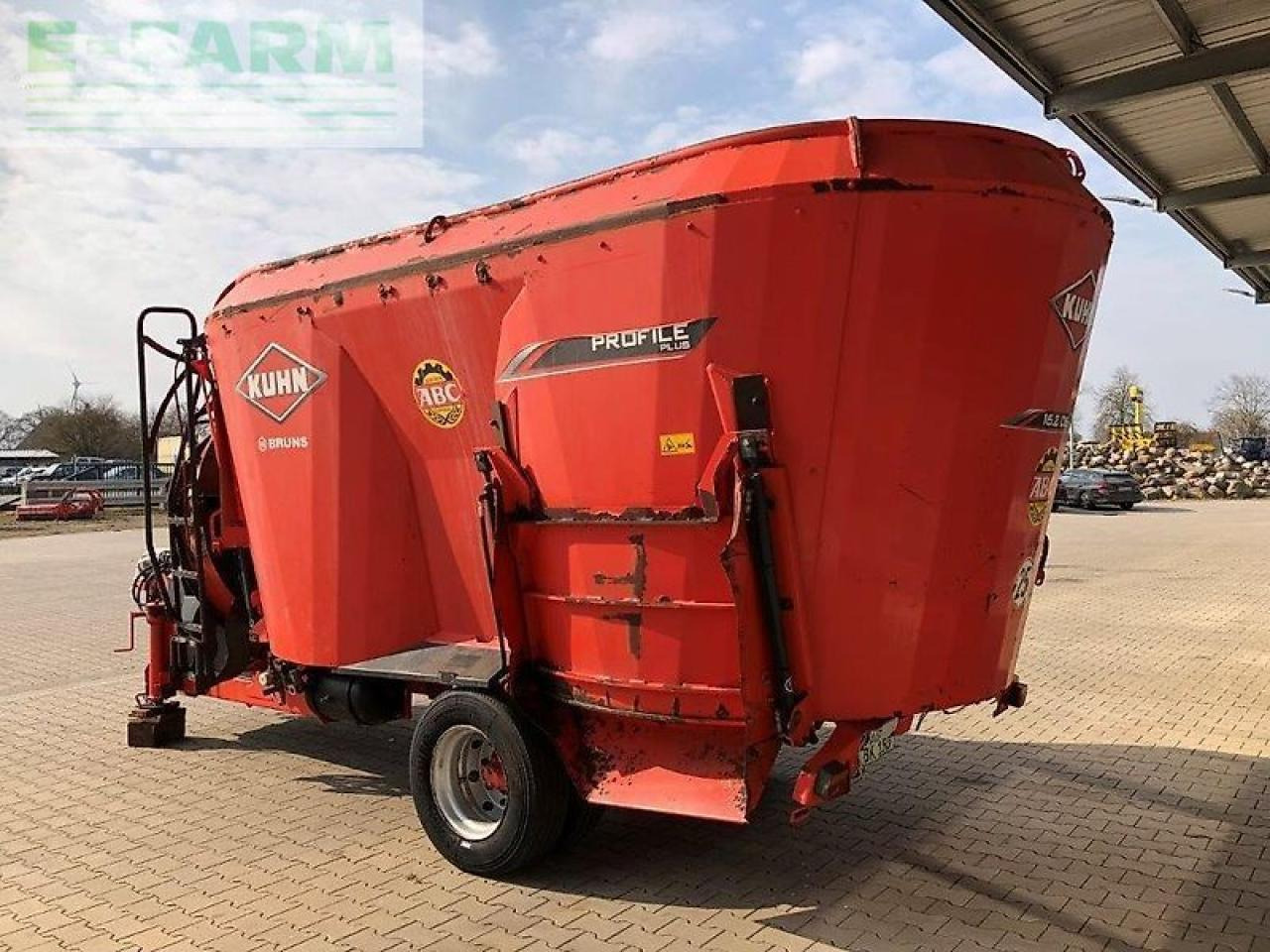Kuhn profile plus 16.2 ds - Maquinaria ganadera: foto 3 Kuhn profile plus 16.2 ds - Maquinaria ganadera: foto 3
