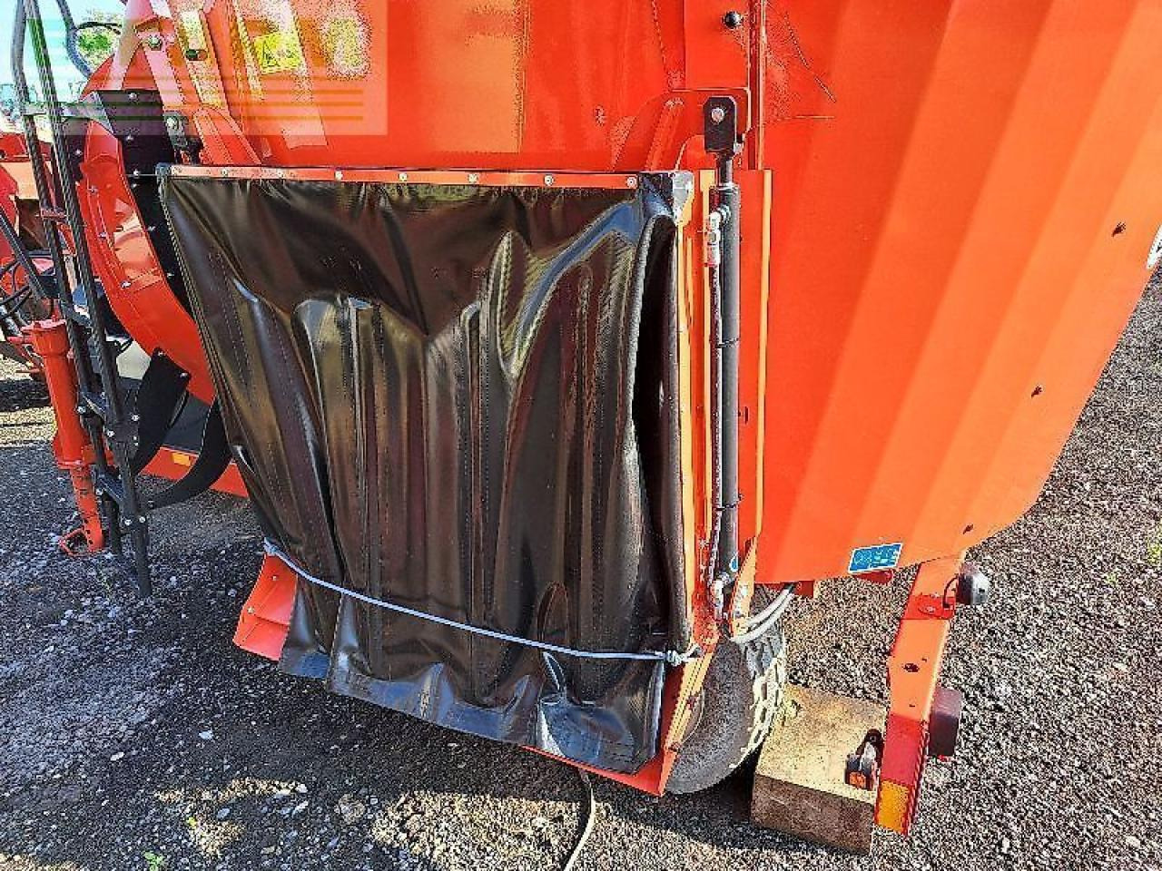 Kuhn profileplus14.1dlgebläse - Maquinaria ganadera: foto 4 Kuhn profileplus14.1dlgebläse - Maquinaria ganadera: foto 4