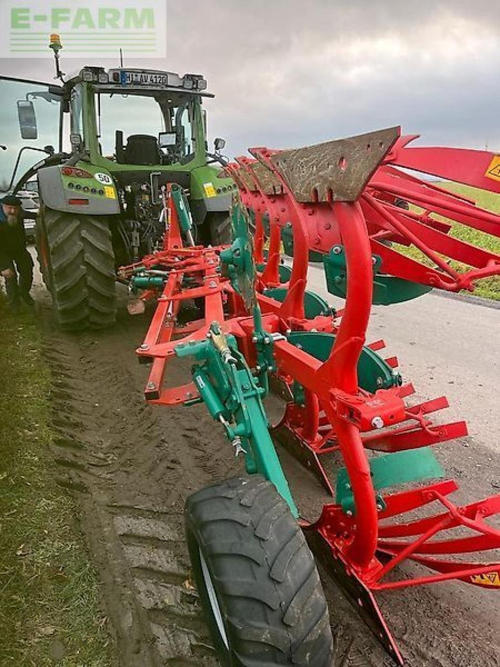 Kverneland 2300 s variomat 4 schar volldrehpflug vorführmaschine - Arado: foto 2 Kverneland 2300 s variomat 4 schar volldrehpflug vorführmaschine - Arado: foto 2