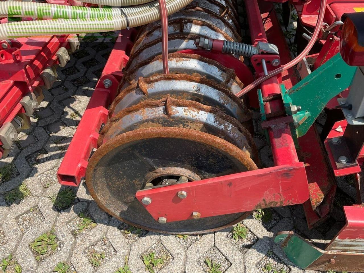 Combinado de siembra Kverneland ngs 301: foto 10 Combinado de siembra Kverneland ngs 301: foto 10