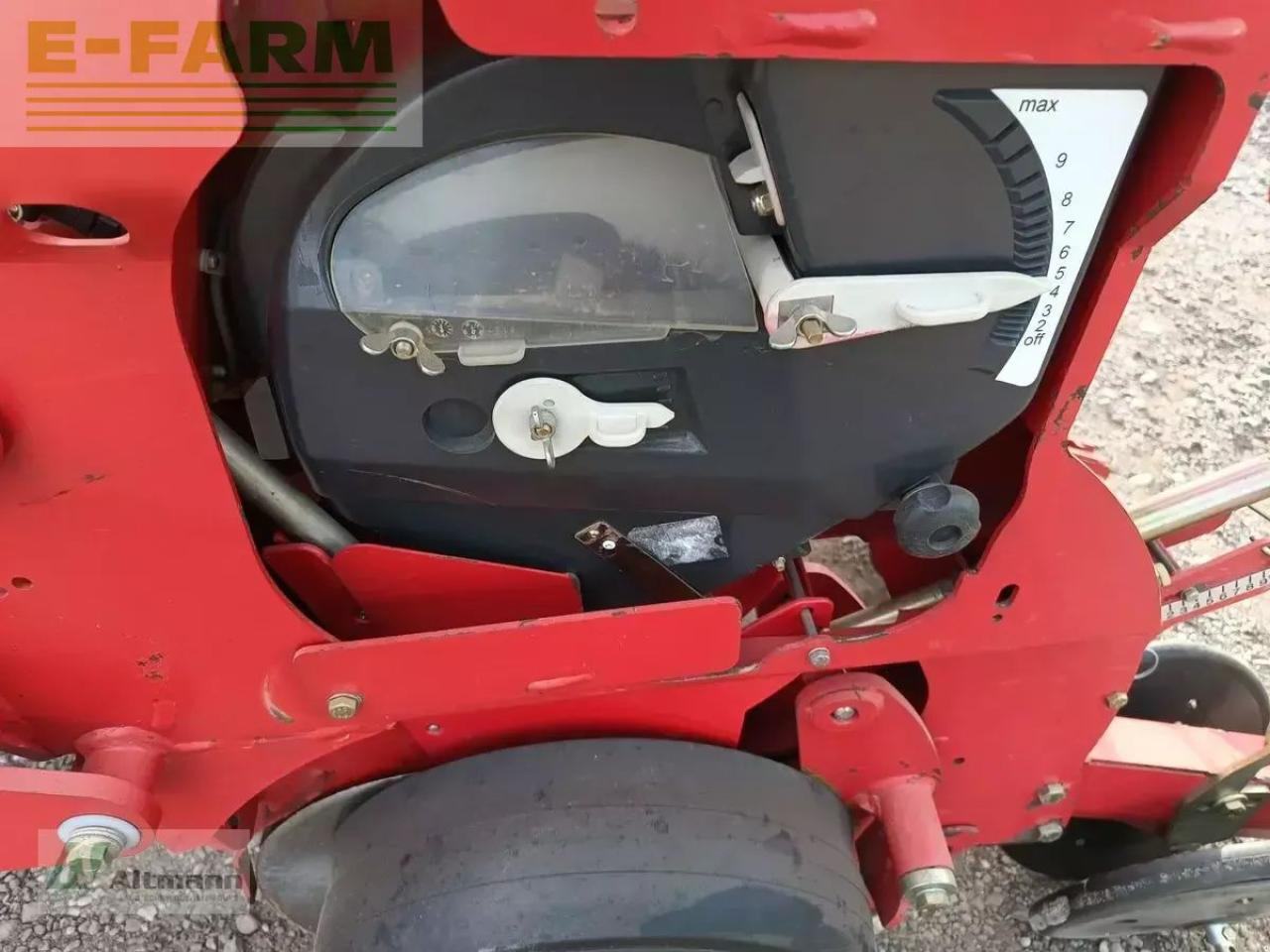 Kverneland optima hd 6reihig 4m tele mit reihendüngerstreue - Sembradora de precisión: foto 5 Kverneland optima hd 6reihig 4m tele mit reihendüngerstreue - Sembradora de precisión: foto 5
