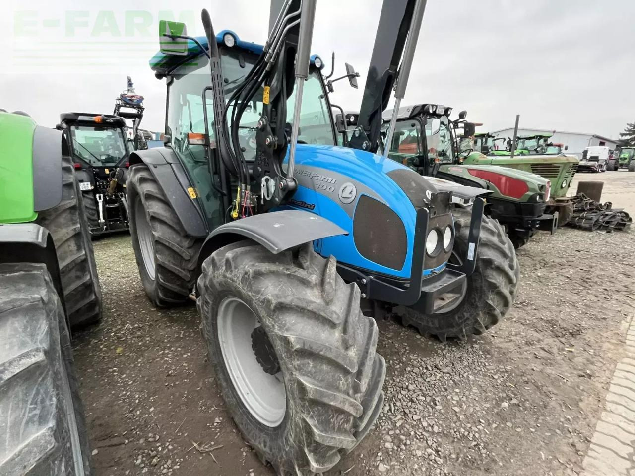 Landini powerfarm 100 - Tractor: foto 4 Landini powerfarm 100 - Tractor: foto 4