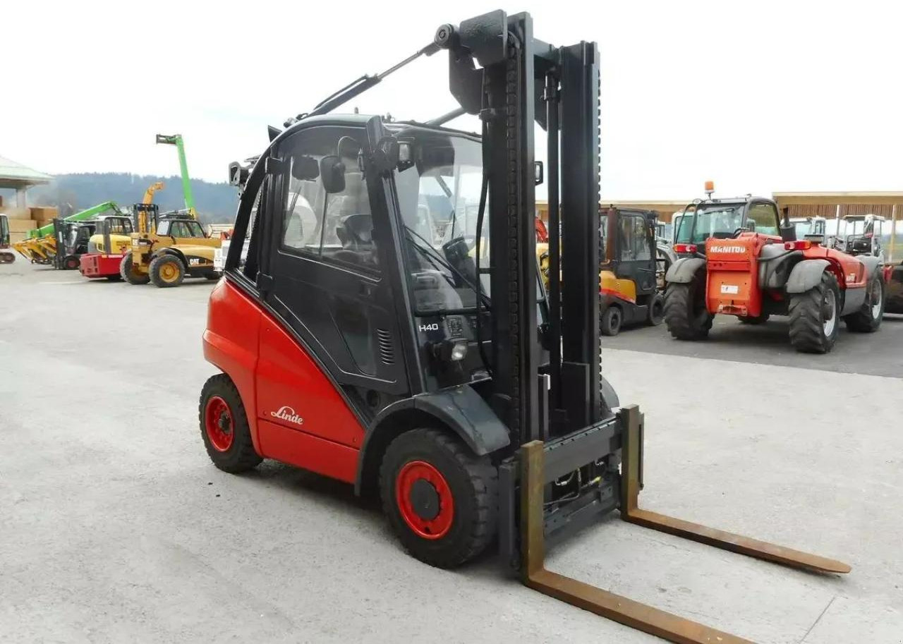Linde h40d mit vollkabine + rußfilter + seitenschieber - Carretilla elevadora: foto 5 Linde h40d mit vollkabine + rußfilter + seitenschieber - Carretilla elevadora: foto 5